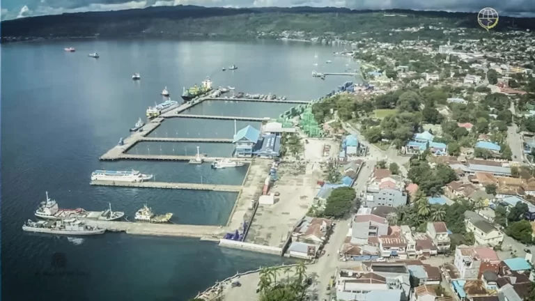 pelabuhan murhum bau bau 768x432