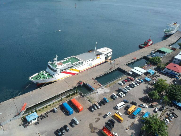 pelabuhan nusantara parepare tampak atas 768x576
