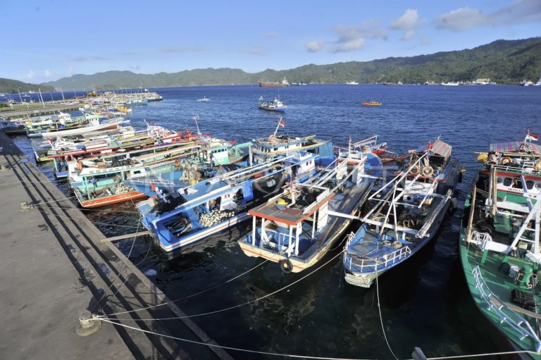 revitalisasi pelabuhan perikanan bitung 768x511