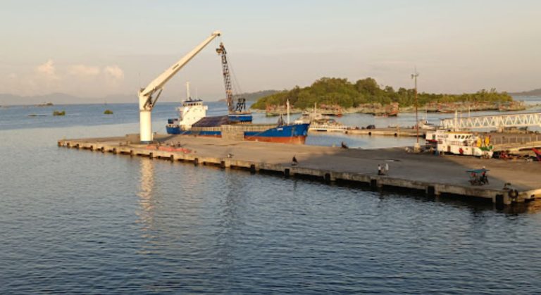 dermaga pelabuhan sibolga 768x419