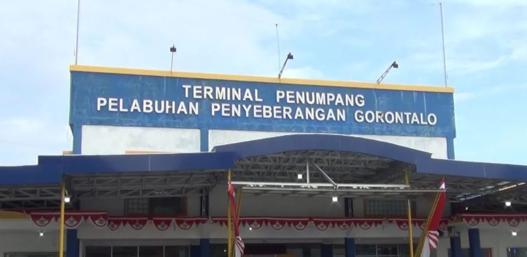 pelabuhan penyeberangan gorontalo 768x375