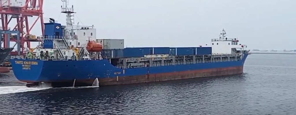 TANTO KHARISMA