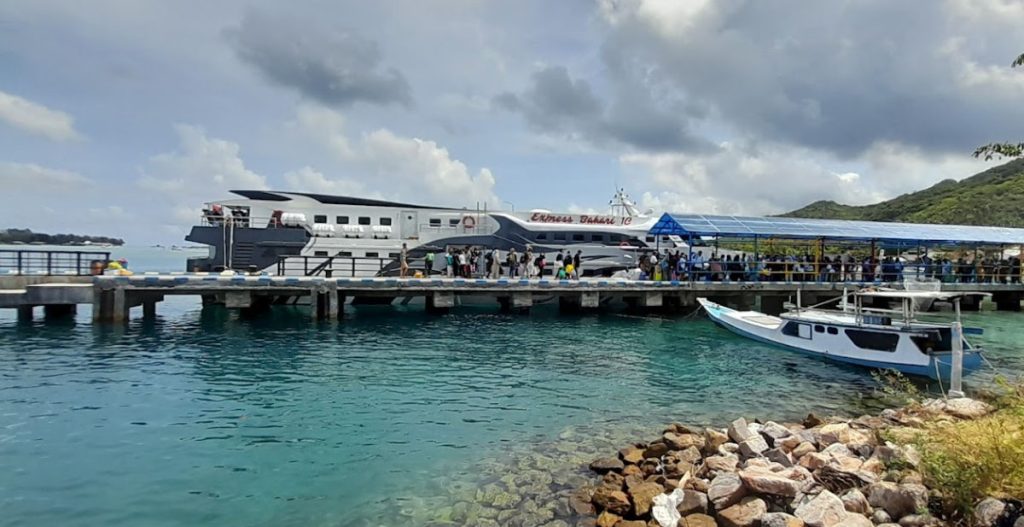 Pelabuhan Karimunjawa