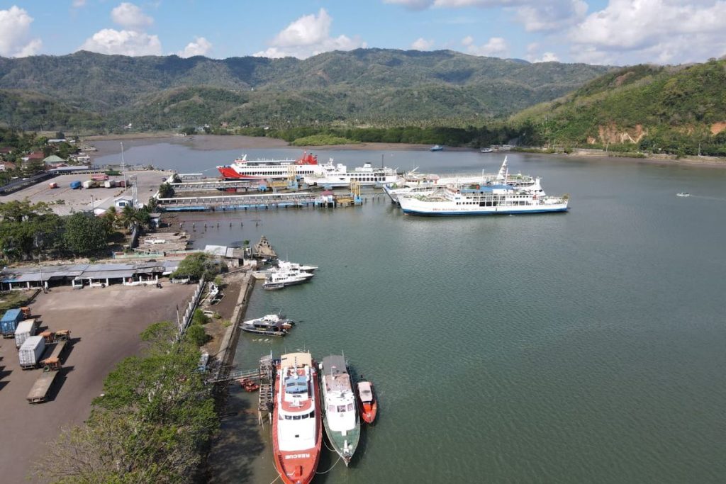 Pelabuhan Penyeberangan Lembar