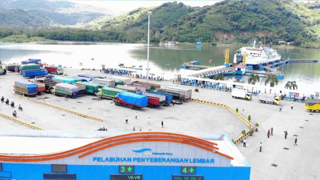 Pelabuhan Penyeberangan Lembar