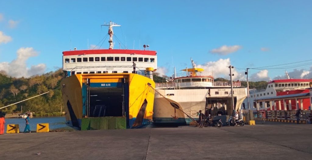 Pelabuhan Penyeberangan Lembar