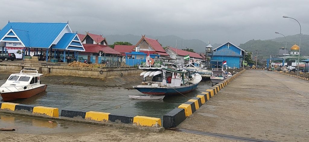 Pelabuhan Mamuju