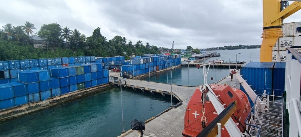 Pelabuhan Tual Maluku
